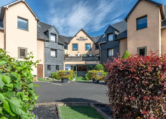 Hôtel Antares&Spa La Rivière-Saint-Sauveur