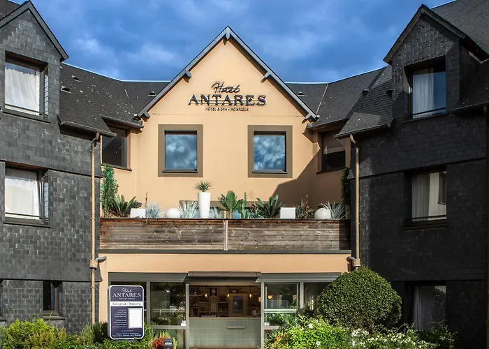Hôtel Antares&Spa La Rivière-Saint-Sauveur