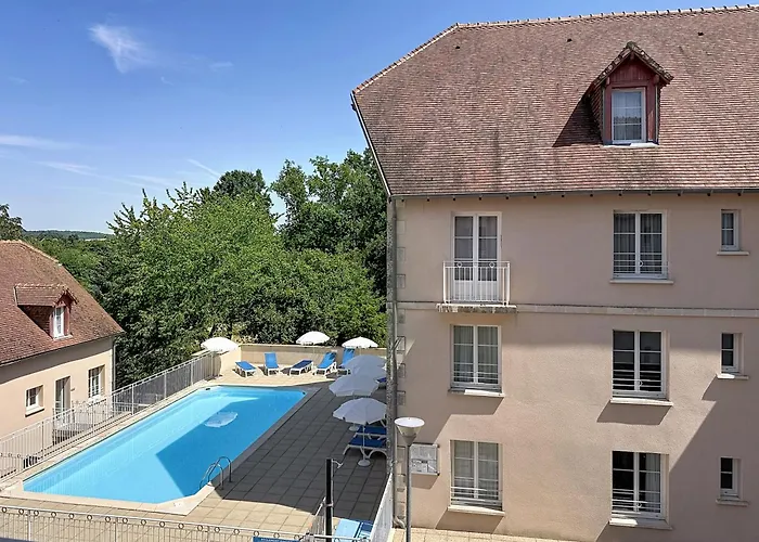 Terres de France - Appart'Hôtel La Roche-Posay