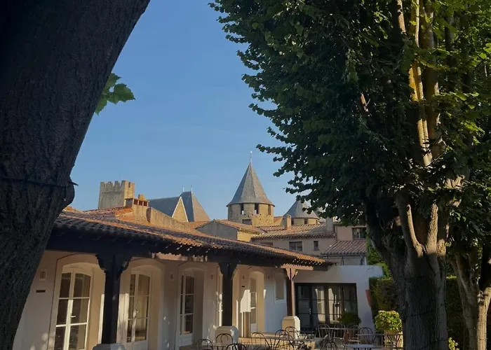 Best Western Plus Le Donjon - Cœur de La Cité Médiévale