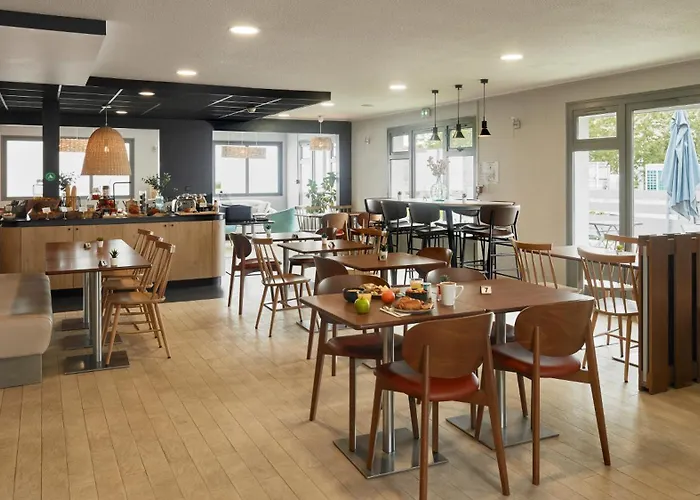 Chelles (Seine-et-Marne) Hotels