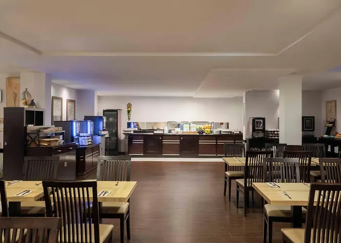 Ona Marinas De Nerja Spa Resort