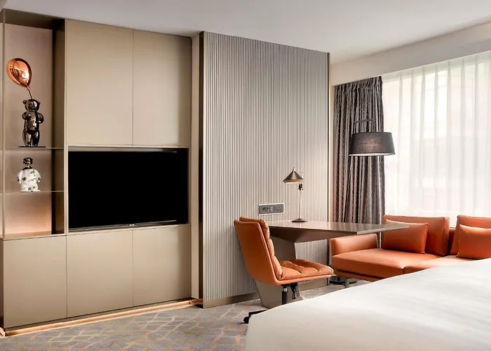 Pullman Shanghai Central