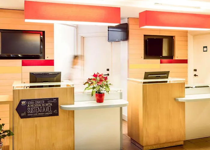 Hotel Ibis Porto Centro Sao Bento