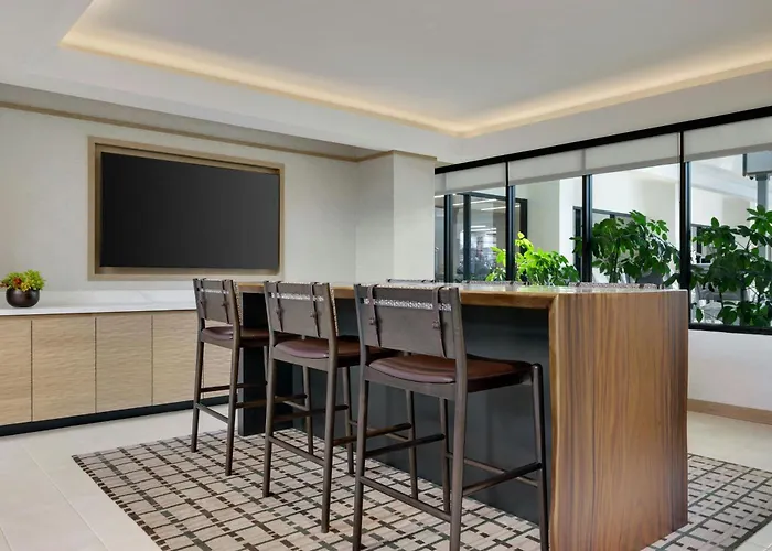 Park Ridge Hotels