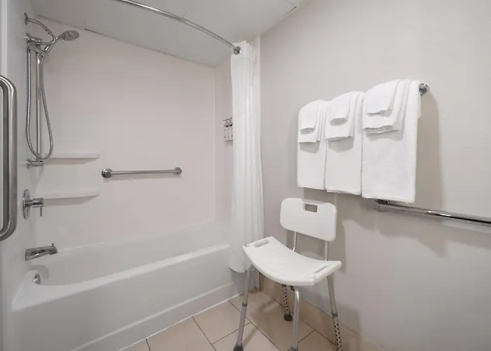 Holiday Inn Express Winston-Salem By Ihg