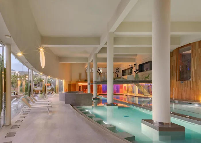 Higuerón Hotel Curio Collection by Hilton Fuengirola