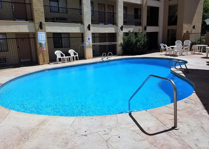 Red Roof Inn Albuquerque - Midtown