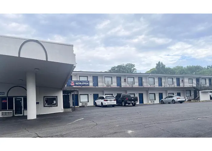 Economy Inn Hot Springs