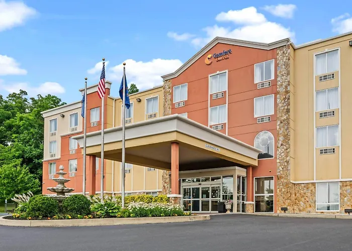 Comfort Suites Near Gettysburg Battlefield Visitor Center