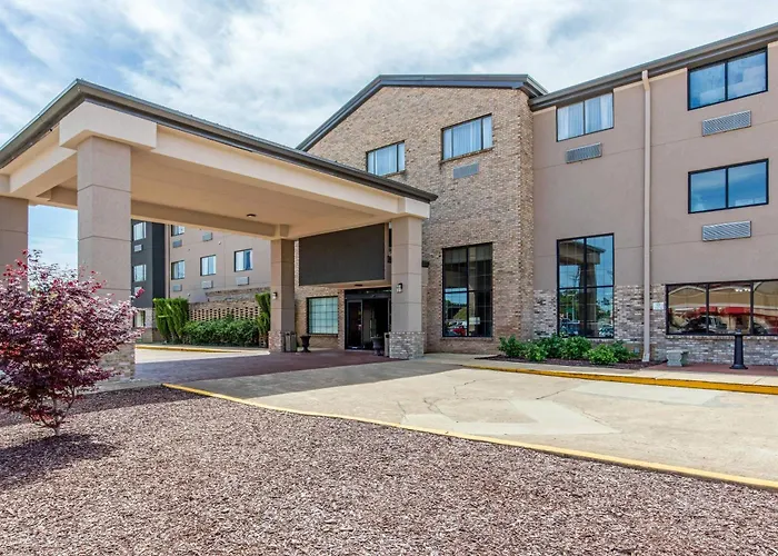 Comfort Inn & Suites Mccomb