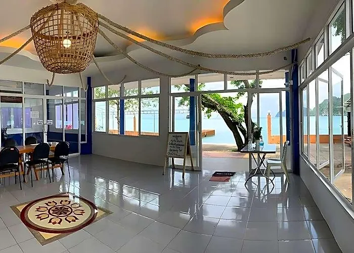 Ko Phi Phi Hotels