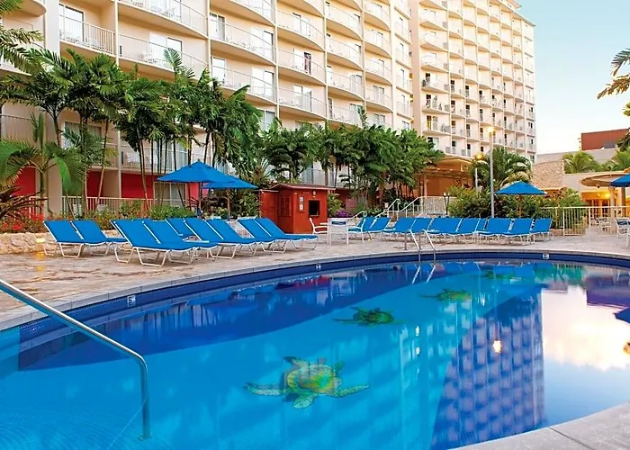 Club Wyndham At Waikiki Beach Walk Honolulu