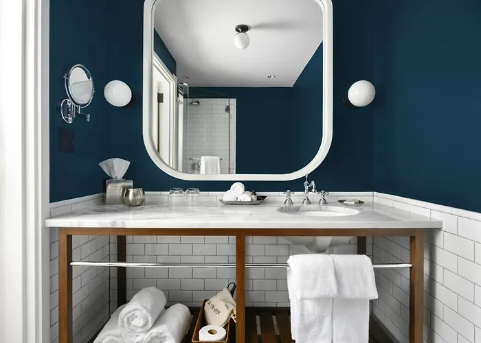 The Drayton Hotel Savannah, Curio Collection By Hilton