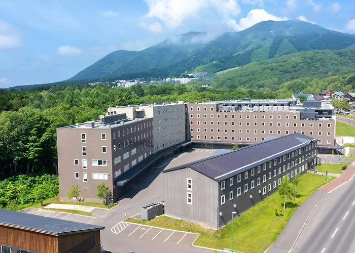 Niseko Hotels