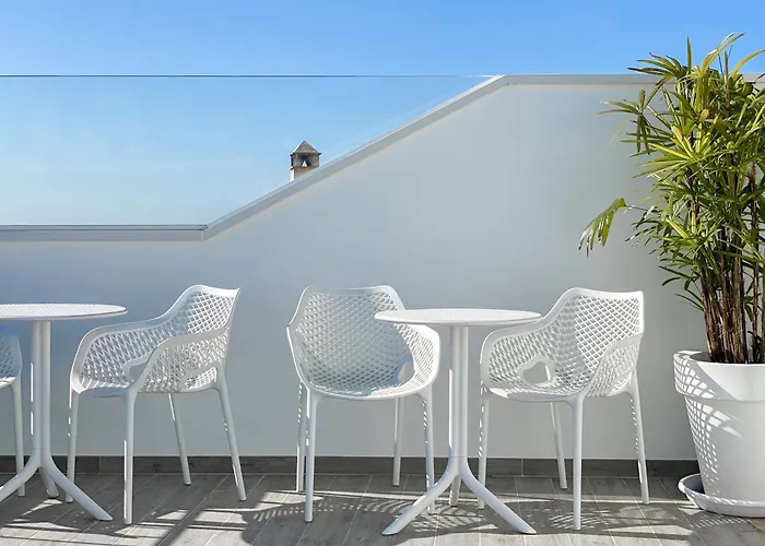 Nerja Casual Rooms