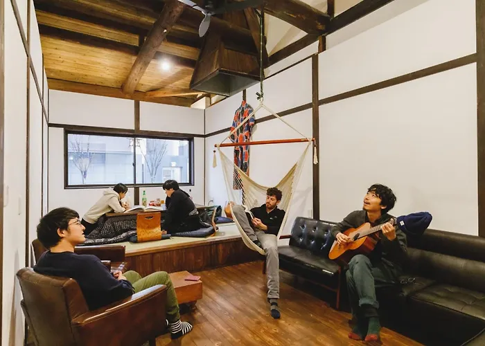 Couch Potato Hostel - Vacation Stay 88233