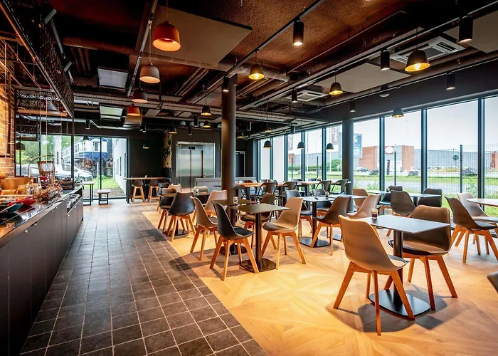 Petite-Foret Hotels