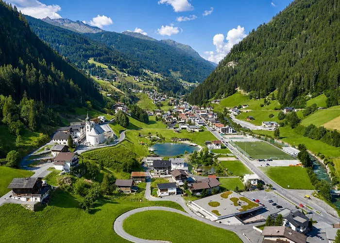 Hotels in See