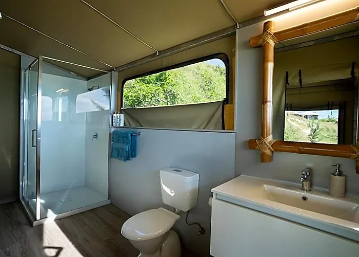 Bremer Island Banubanu Beach Retreat