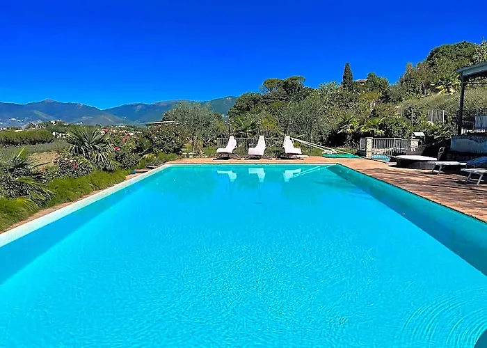 Sleeps 4 Apt 2 In Spoleto - Stunning Grounds Panoramic Views All Around You
