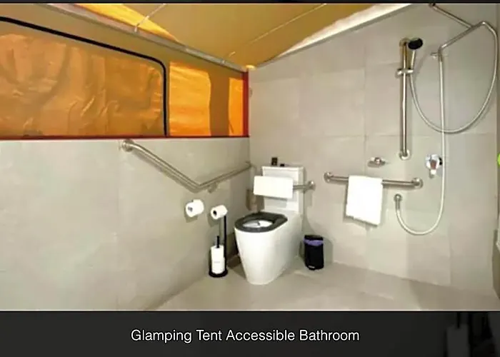 Safari Tent 7 Accessible