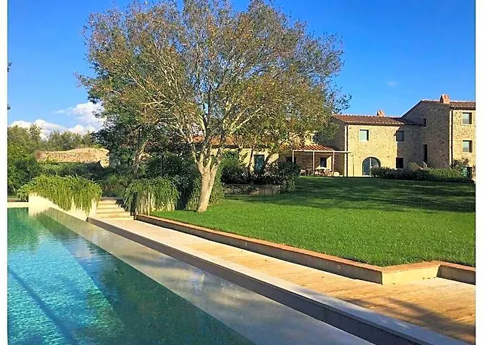 Villa Montioni Comfortable Holiday Residence