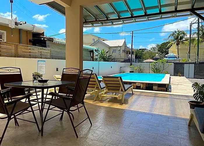 Splendid 4-Beds Villa Private Pool Near Beach