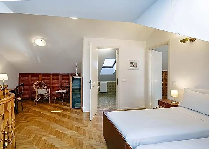 Seaview Apartment With Garden In Recco By Wonderful Italy