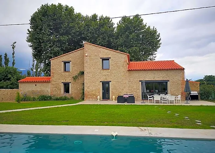 Grande Maison Au Calme Avec Piscine Proche Mer