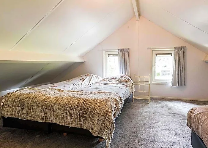 Comfortable Holiday Home On De Veluwe