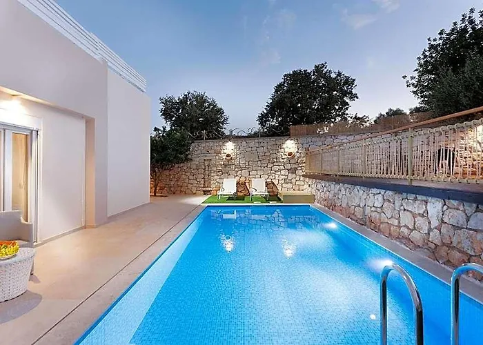 Villa Excesio - With Private Pool