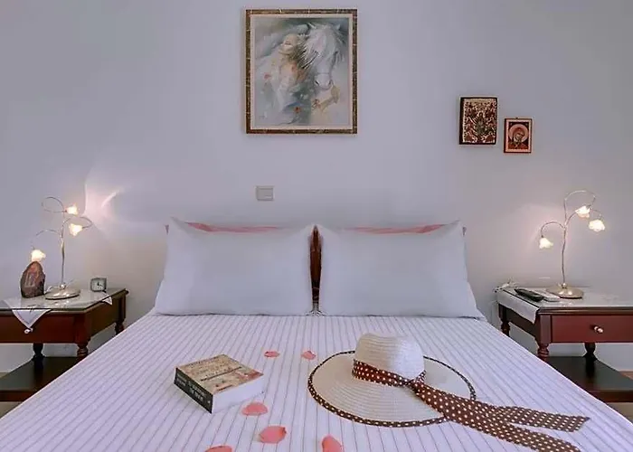 Triopetra Luxury Villas Fournou Lago Superior Villa With Private Pool | Stefania