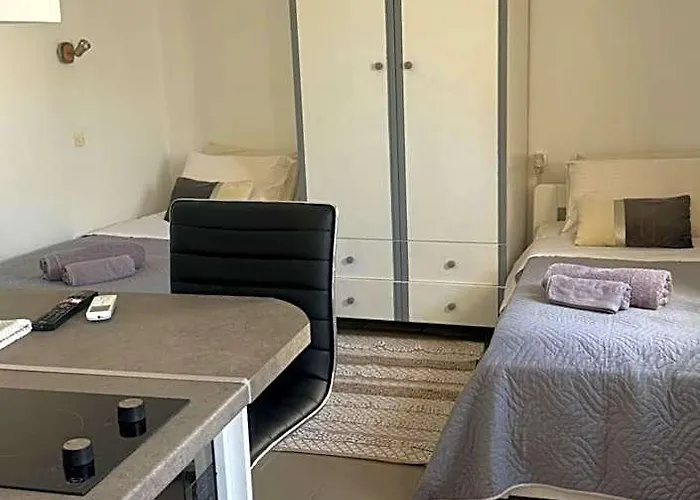 Dominik Apartment 2