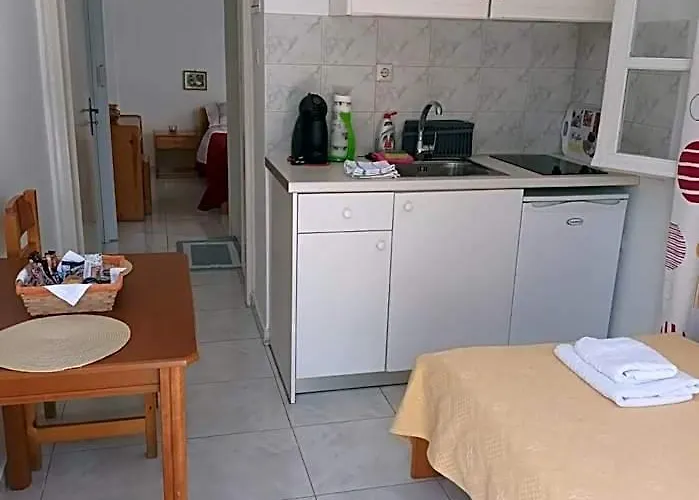 Dioni Lux Inn 2
