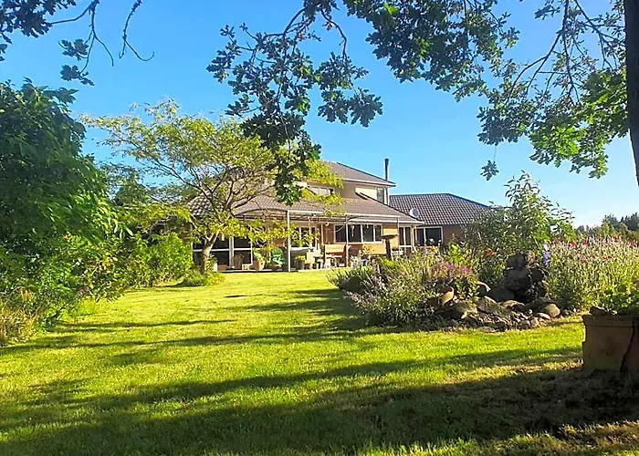 Newlands Bed And Breakfast