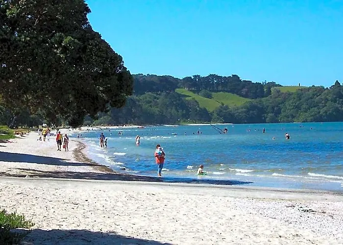 Snells Beach Motel