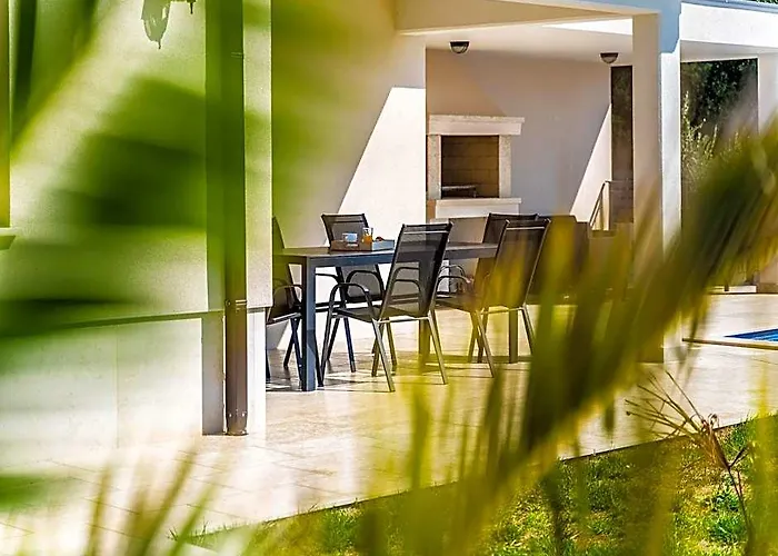 Villa In Sveti Lovrec With Private Pool Beaches