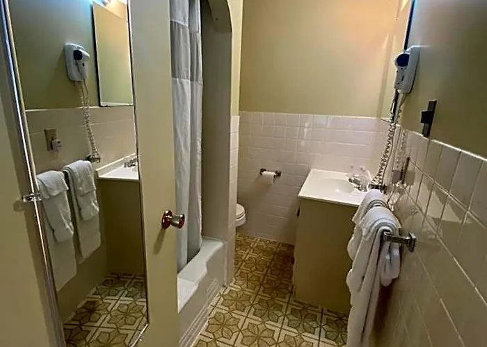 Hotel Bedford