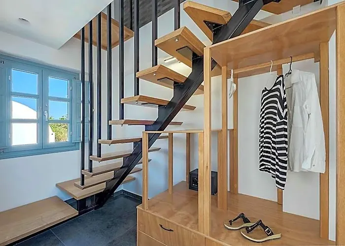 Blackstone Luxury Suites