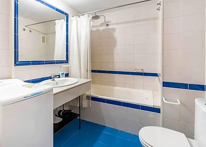 Almonte Hotels