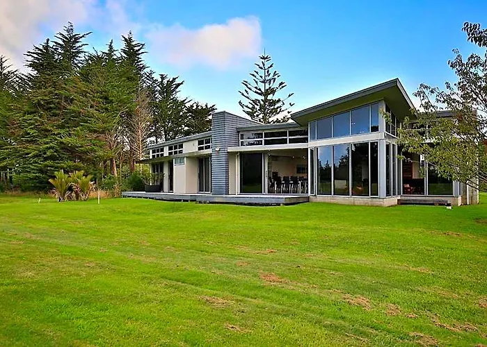 The Links Carters Beach Apartments