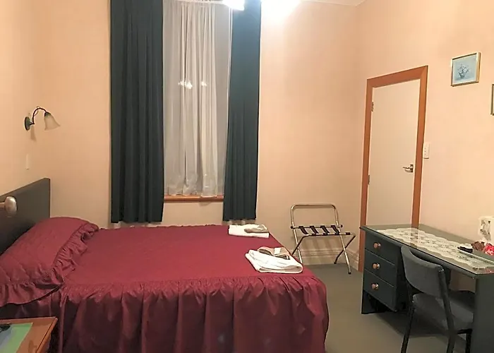 Feilding Hotel