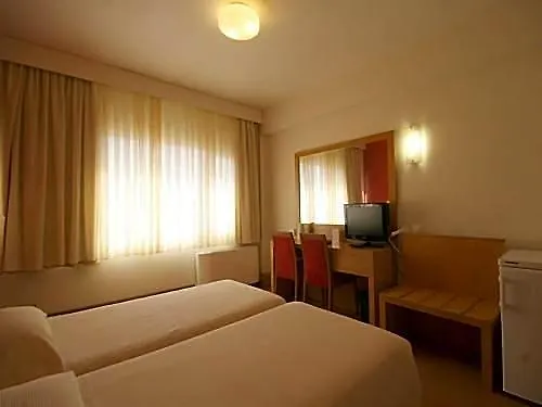 Diana Hotel