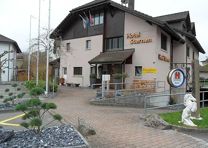 Suhr Hotels