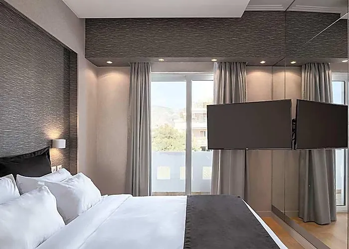 Kreoli Suites Glyfada