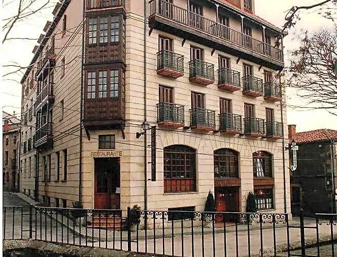 Hoteles en Covaleda