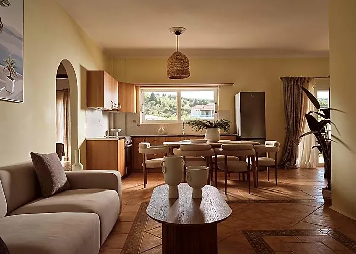 Ilision - Contemporary Living Residences