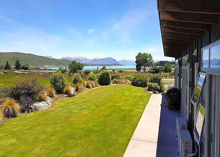 Three Rivers Lodge