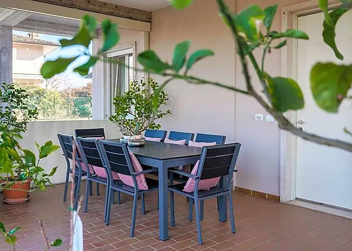 Berny S Countryside Retreat